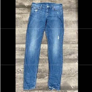 MOTHER JEANS The Looker in Graffiti Girl Size 28